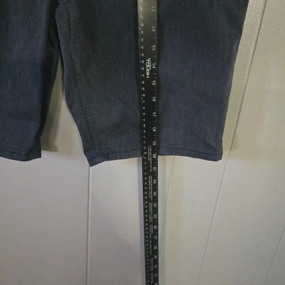 Vans Skate Shorts Mens 32 Blue Good Classic Skater Streetwear 5-Pocket - Picture 5 of 8